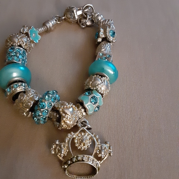 Turquoise Blue Bead Charm Bracelet - Picture 10 of 10